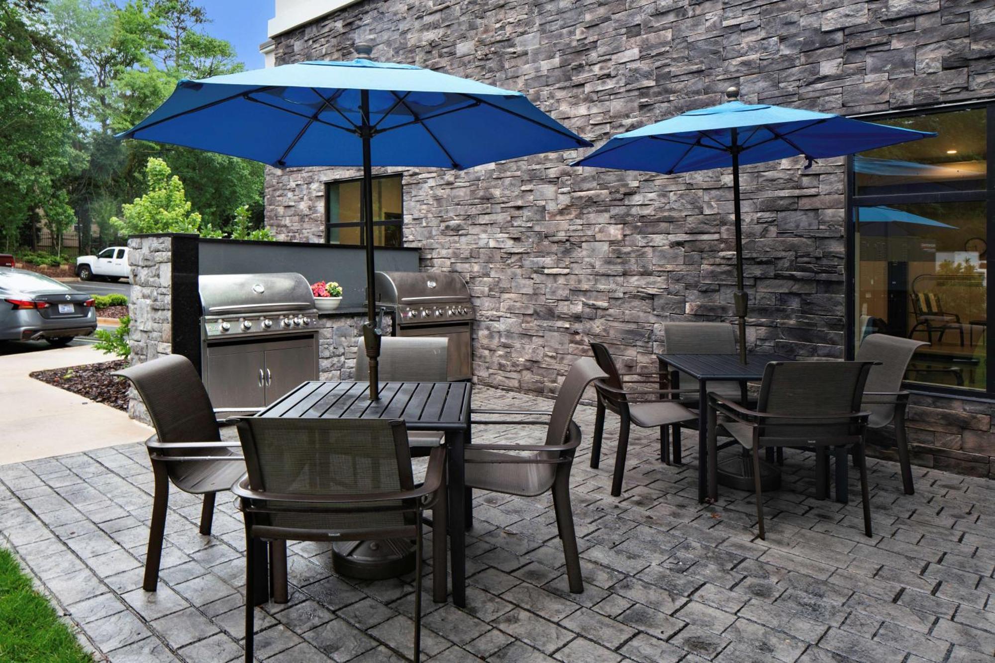 Homewood Suites By Hilton Greensboro Wendover, Nc Exterior photo